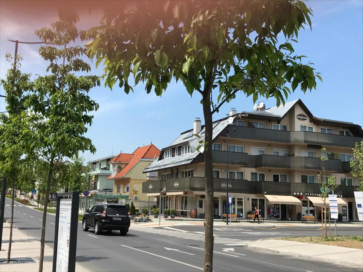 Relax Apartmenthouse Hévíz المظهر الخارجي الصورة