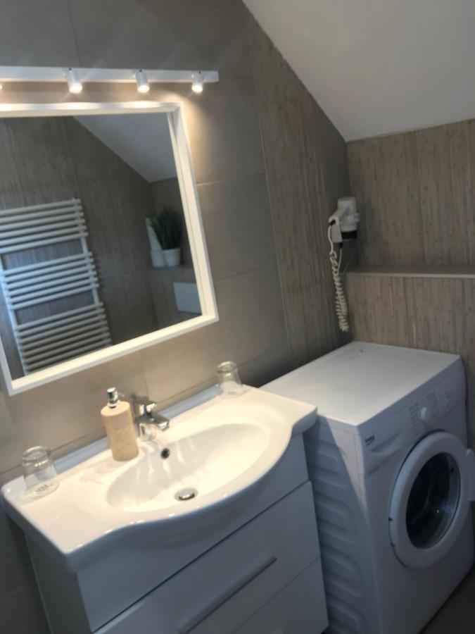 Relax Apartmenthouse Hévíz المظهر الخارجي الصورة