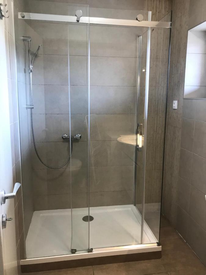 Relax Apartmenthouse Hévíz المظهر الخارجي الصورة